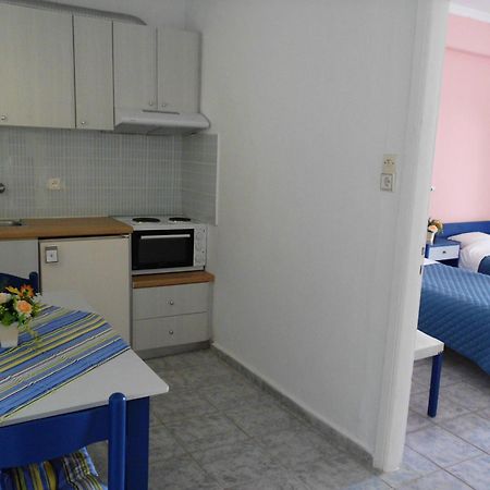 בארבאטי Paradisus Apartments מראה חיצוני תמונה