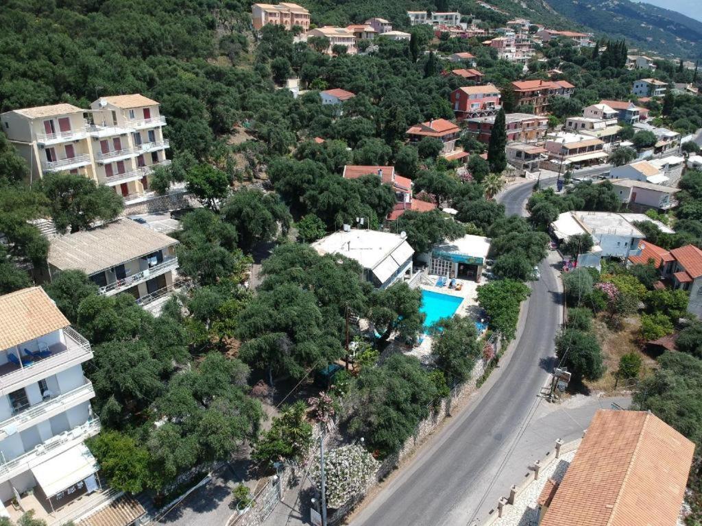 בארבאטי Paradisus Apartments מראה חיצוני תמונה