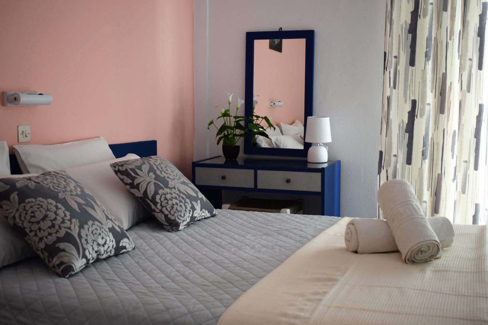 בארבאטי Paradisus Apartments מראה חיצוני תמונה